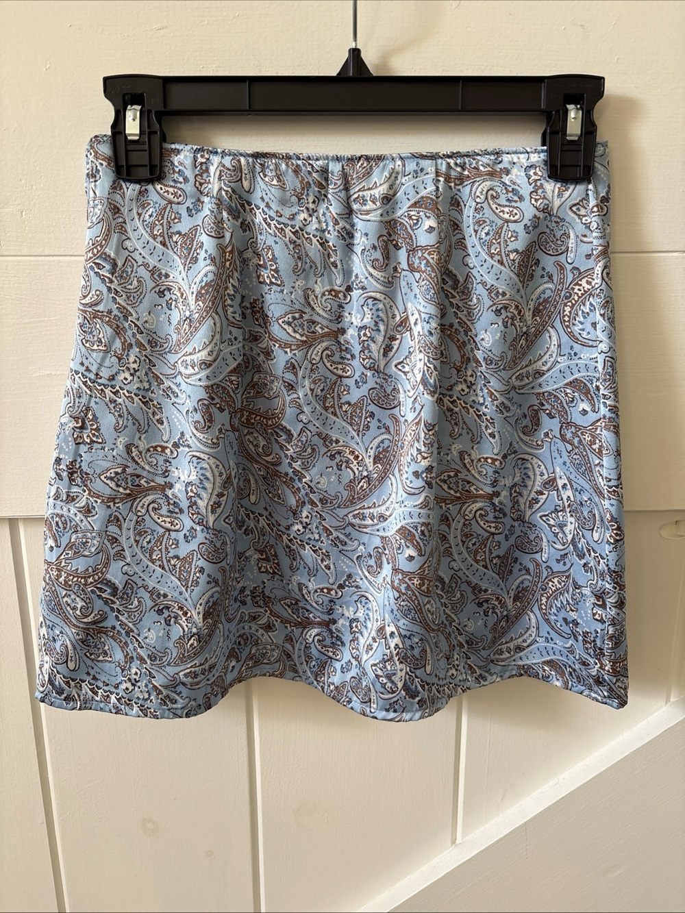 Hollister Blue Brown Paisley High Rise Mini Skirt Side Slit XS Lined Satin Y2K - Picture 2 of 11